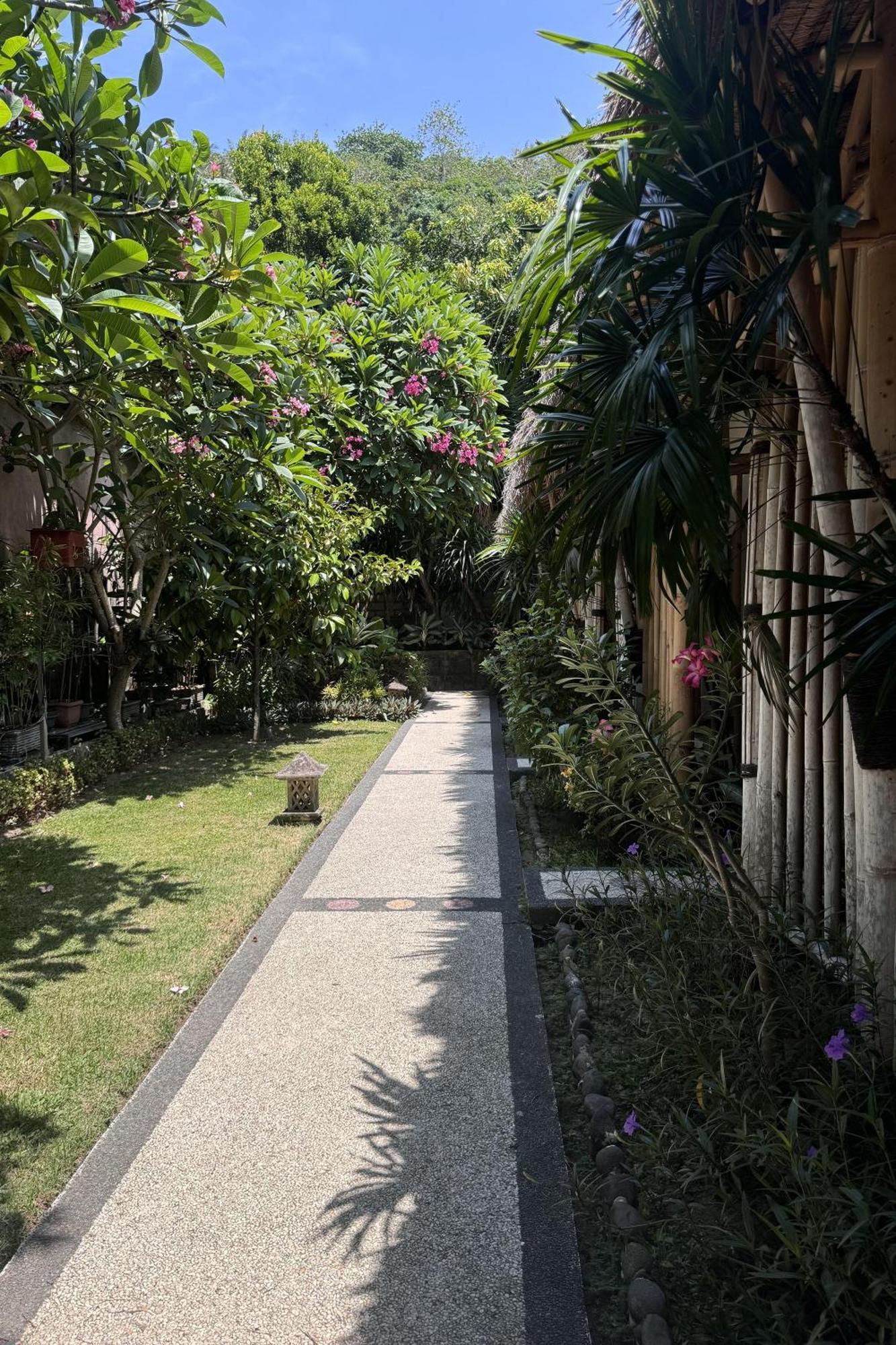 เซงกีกี คอตเทจ ลมโบะก์ Hotel ภายนอก รูปภาพ