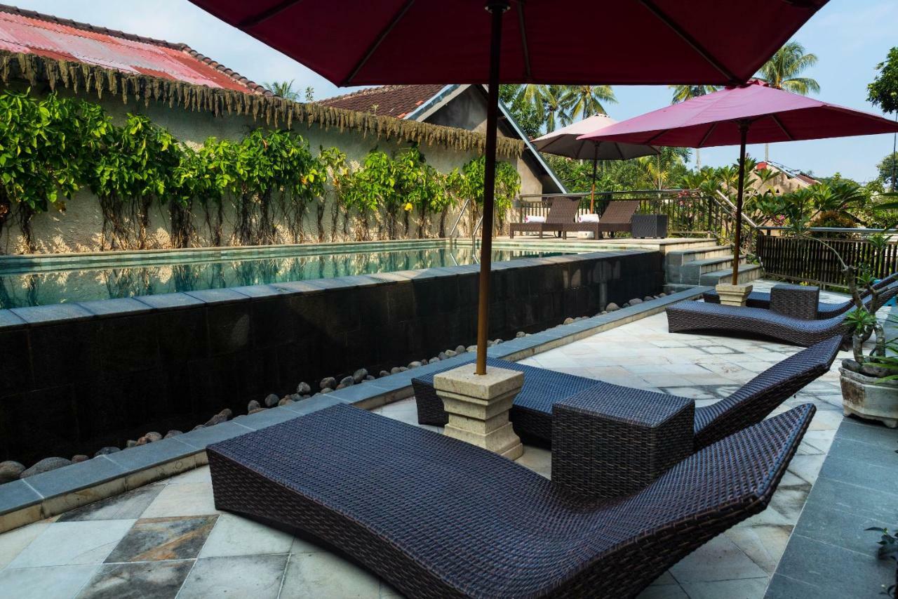 เซงกีกี คอตเทจ ลมโบะก์ Hotel ภายนอก รูปภาพ