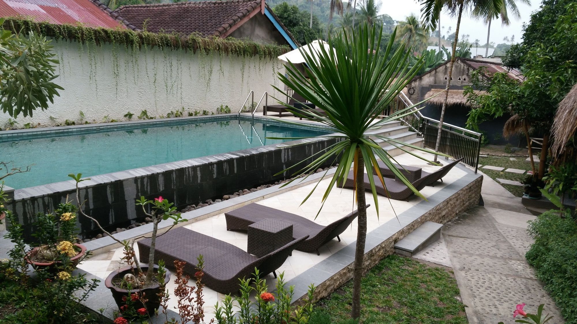 เซงกีกี คอตเทจ ลมโบะก์ Hotel ภายนอก รูปภาพ
